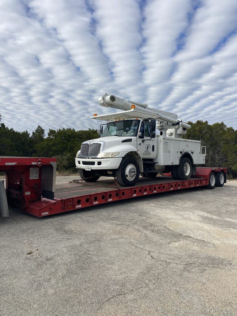 2005 International Bucket Truck