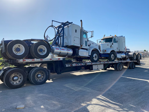 2 Peterbilt 365 Day Cabs 