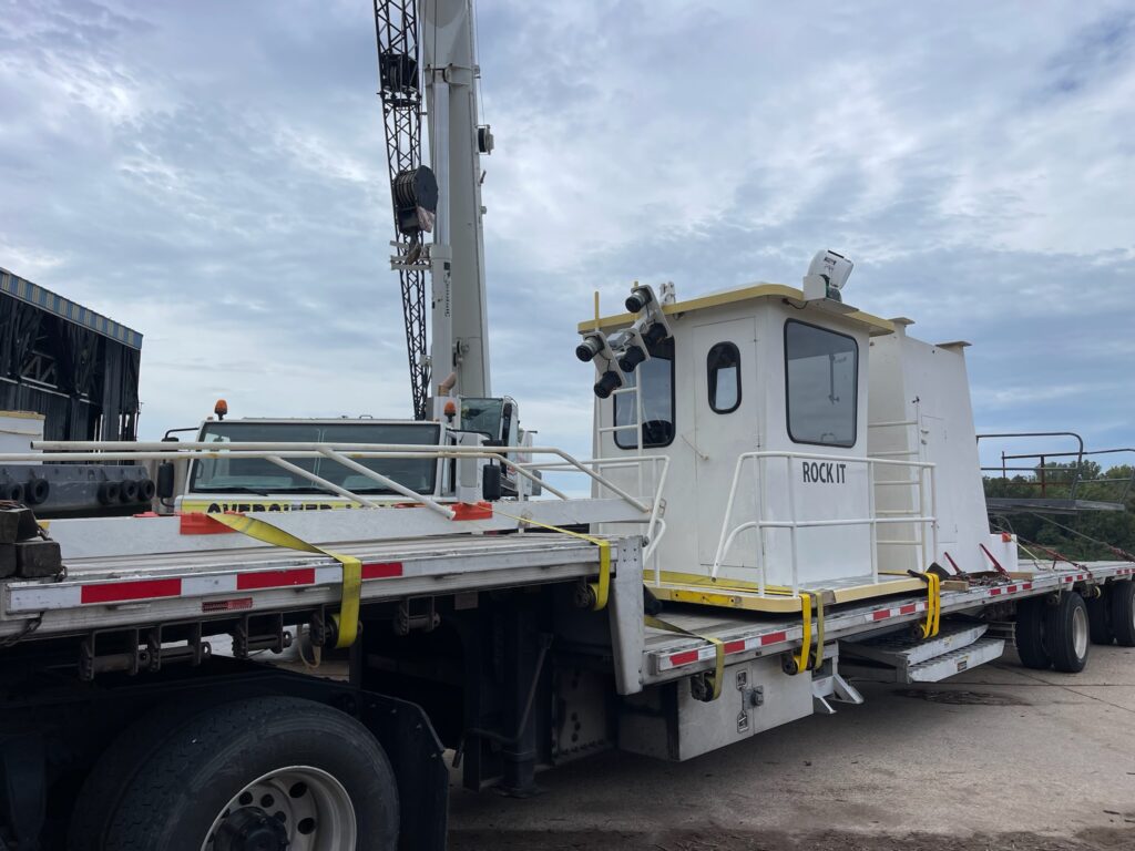 1 Full Load Pilot House and Pieces