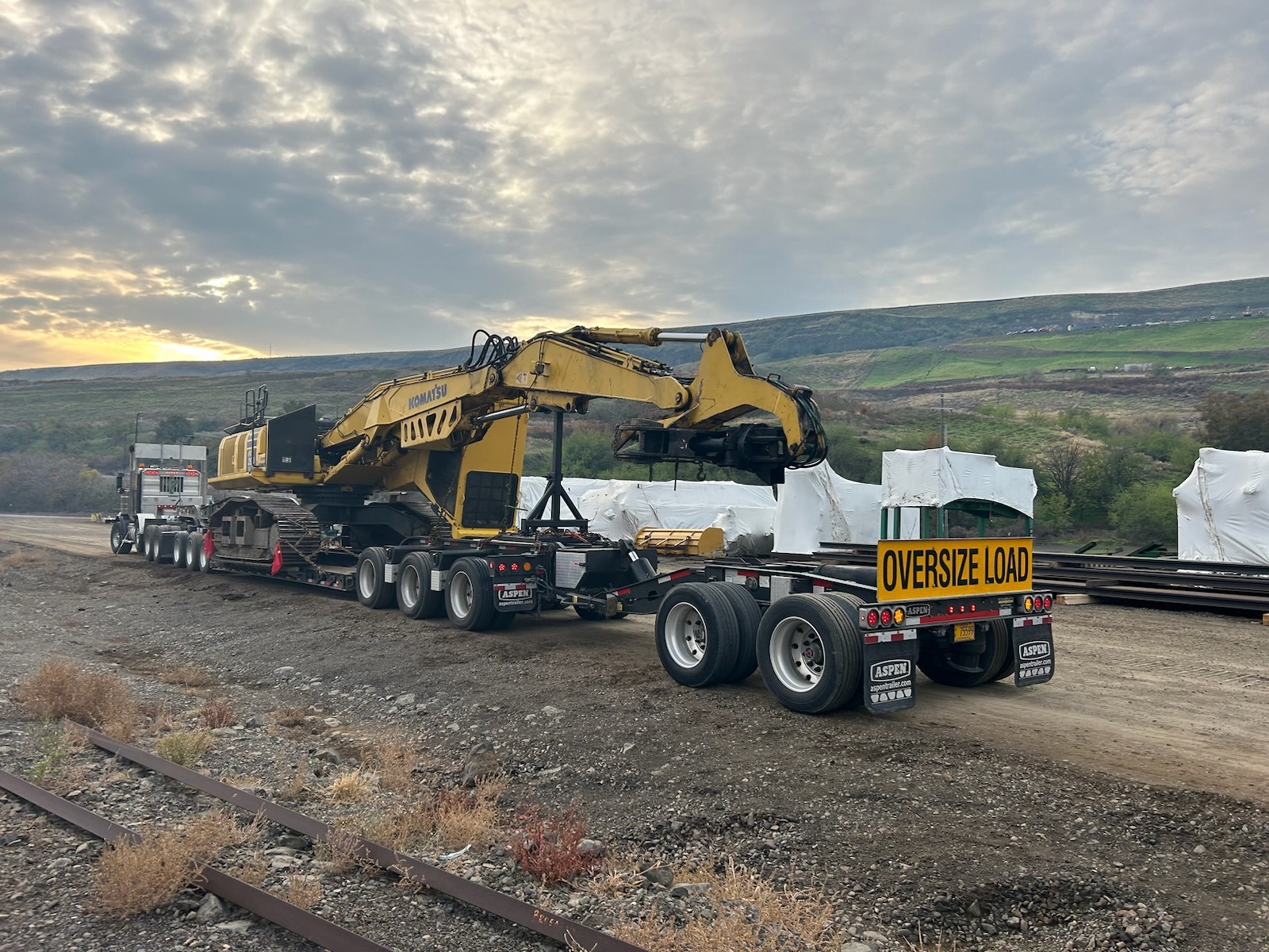 2014 Komatsu PC390LL-10 Log Loader