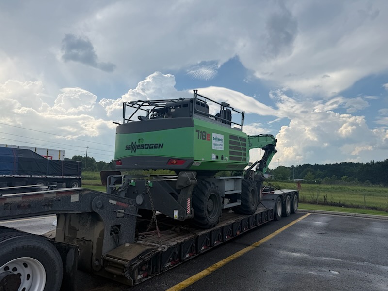 Sennebogen 718 Material Handler