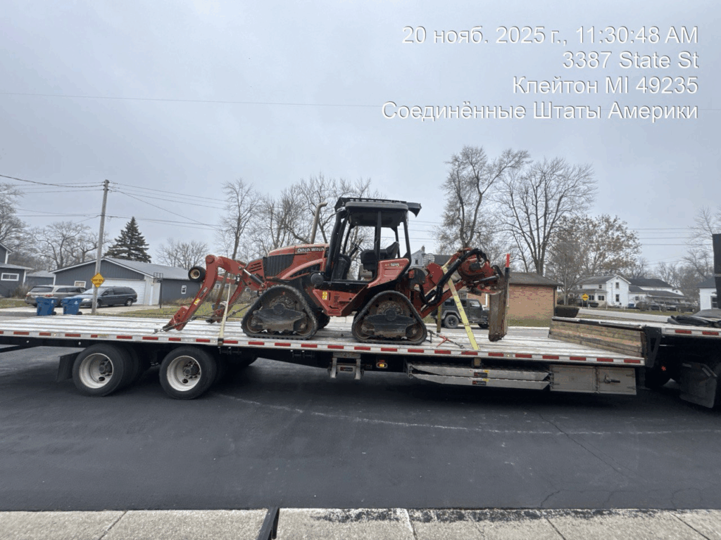 Ditch Witch RT125 Ride-on-Trencher