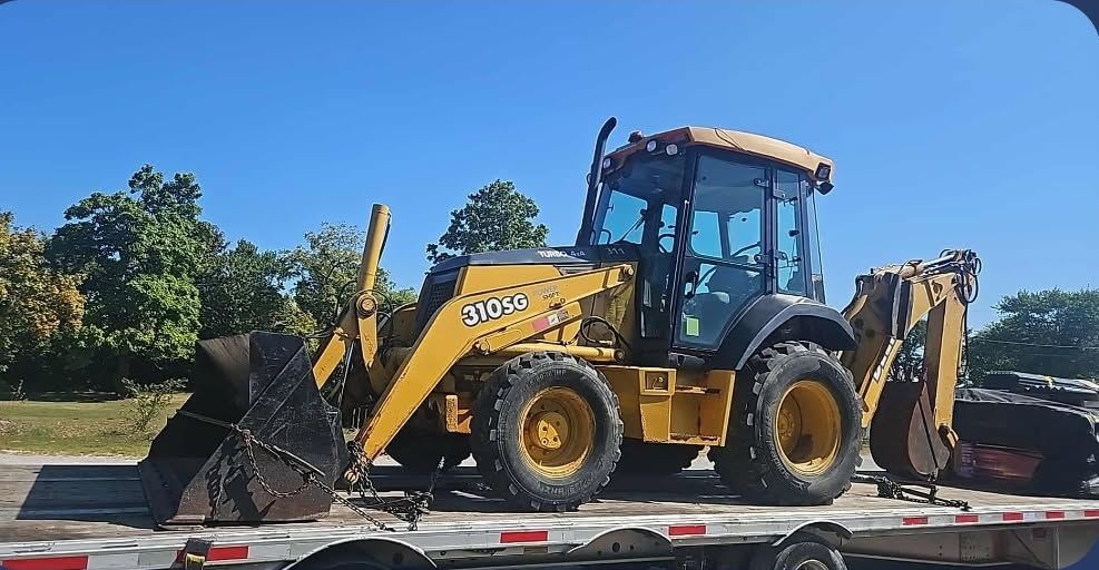2002 JD 301se Backhoe