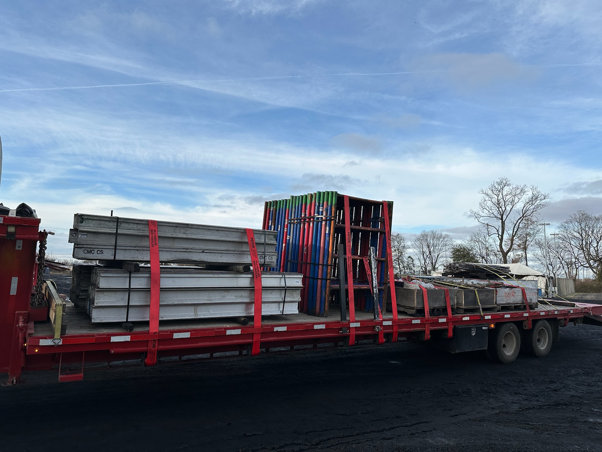 18 Boat Yard Frames