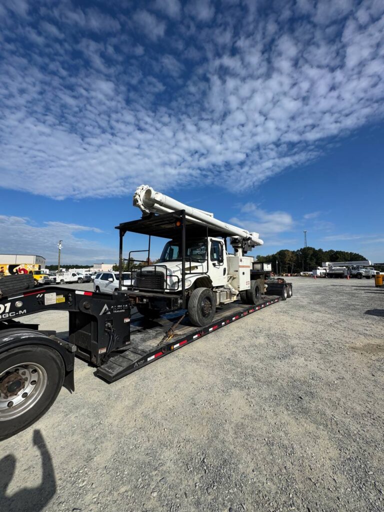2016 Freightliner M2 106 Bucket Boom Truck