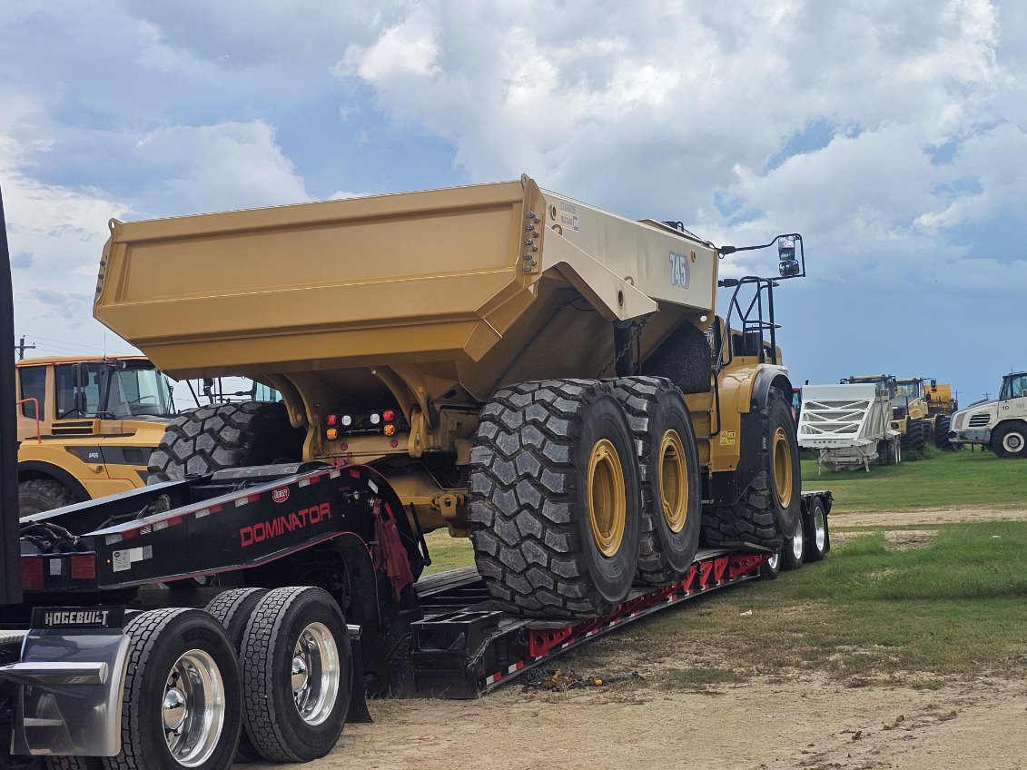 Cat 745 Articulated Truck