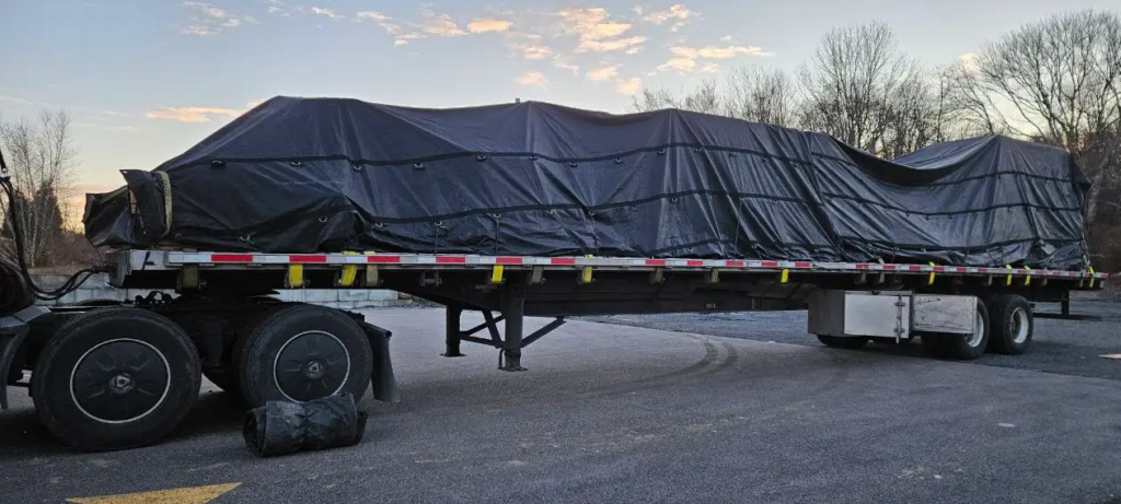 Miscellaneous Machinery & Tools Tarped