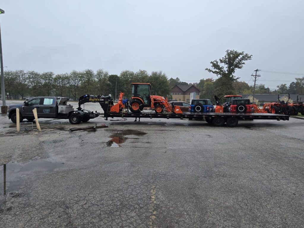 2025 Kubota LX 2620 HSDC Tractor