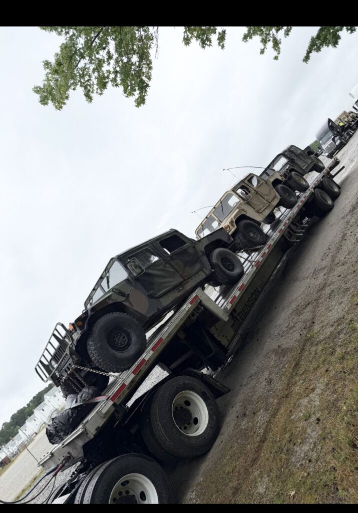 HMMWV Humvee