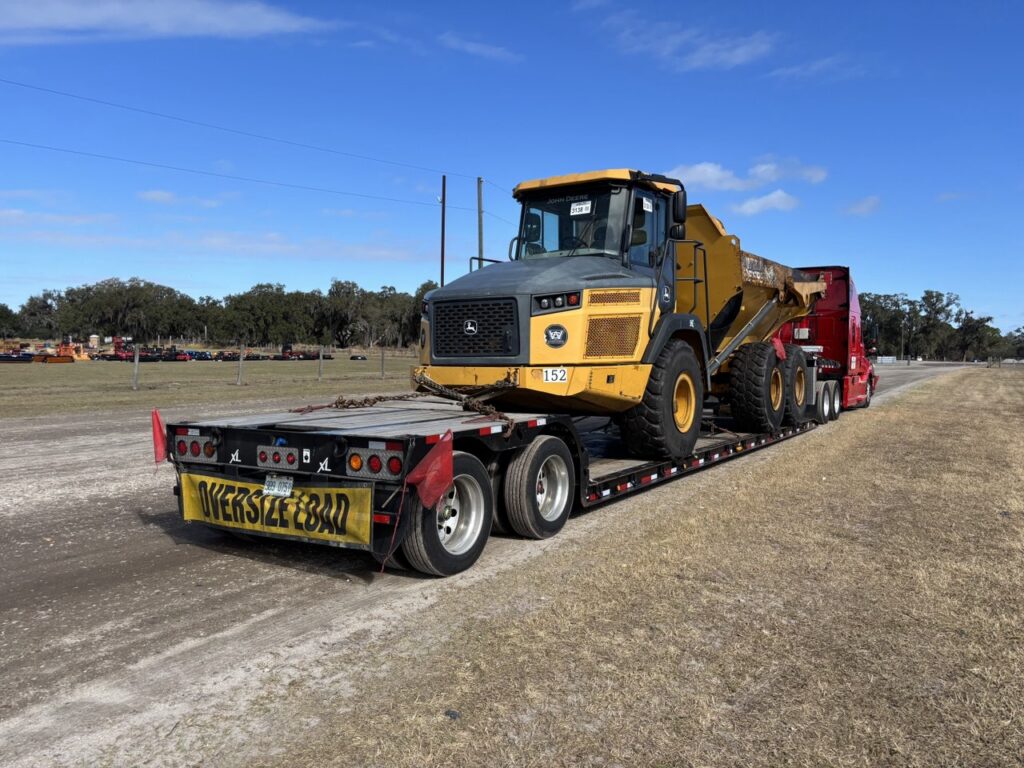 2019 310E John Deere Articulated Dump