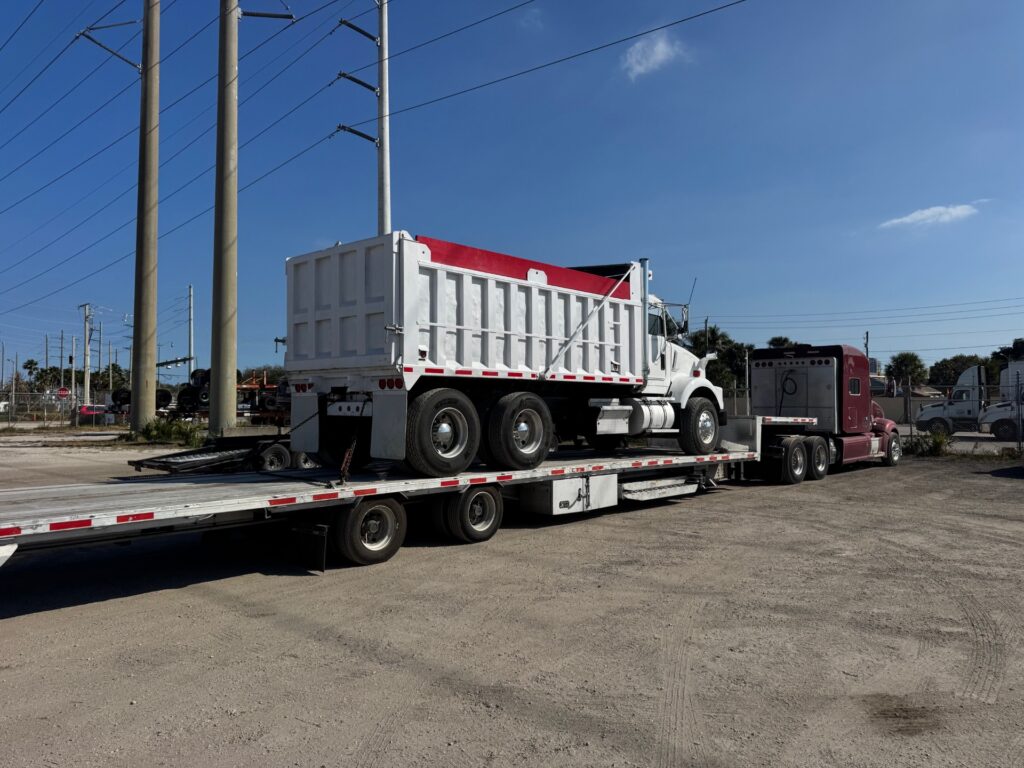 KW T800 Dump Truck