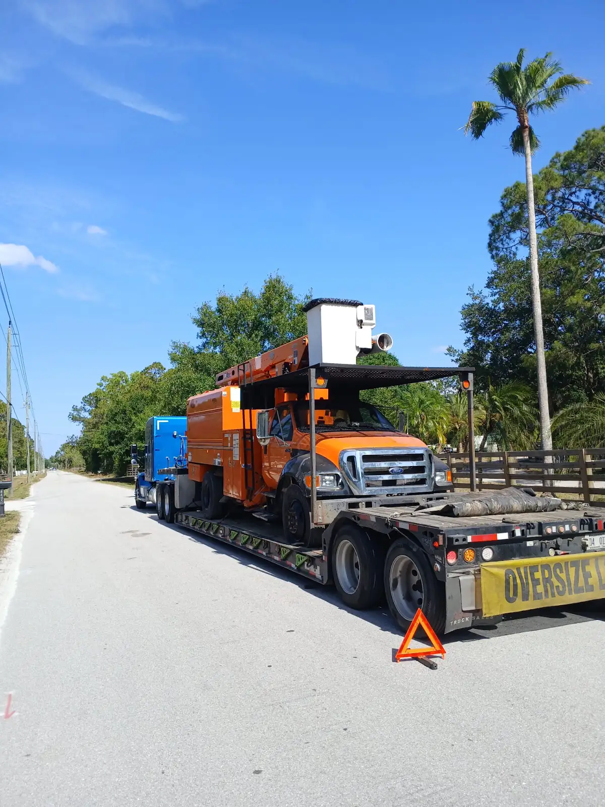 2006 Ford F650 Bucket Truck