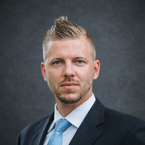 Randall Miller's headshot.