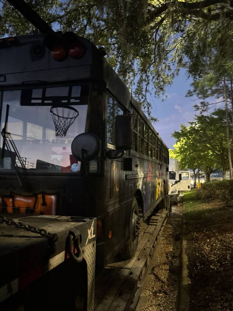 2001 International 3000RE ‘Harlem Globetrotters’ Outreach Vehicle